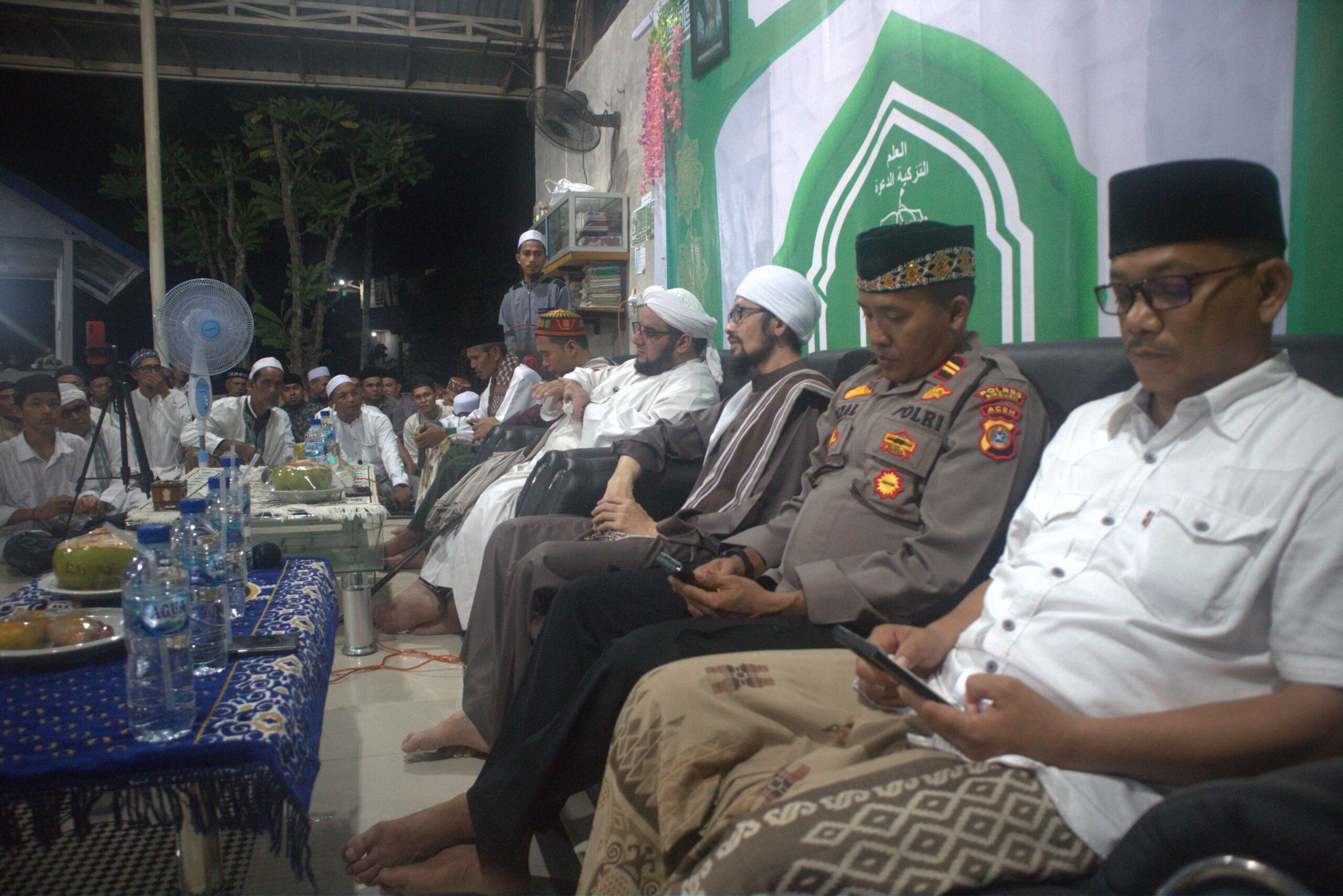 Crafting Captivating Headlines: Your awesome post title goes here TAMU PESANTREN Scaled